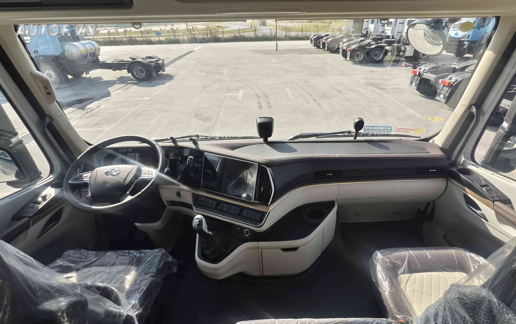 Đầu kéo Chenglong HK 470HP Cầu Láp